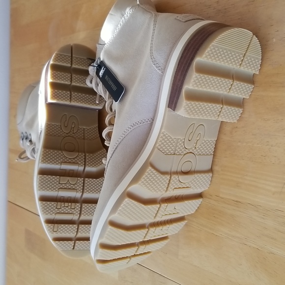 SOREL Lennox Lace STKD Boots - Picture 8 of 12